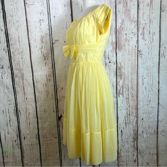 Vintage Pale Yellow Fit & Flare Spring Cocktail Union Made Dress Size 6 EUC - Picture 6 of 14